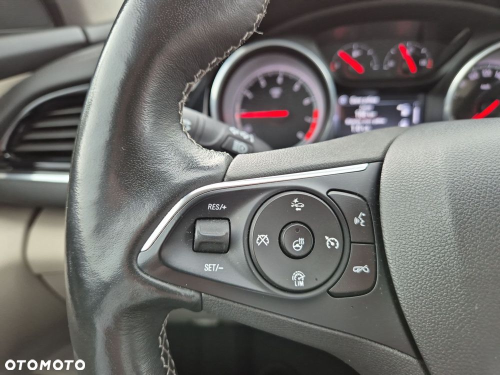 Opel Insignia 1.5 T Elite S&S - 19