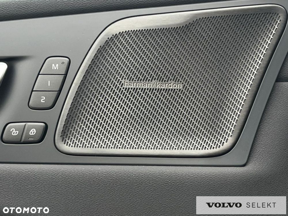 Volvo XC 60 - 35