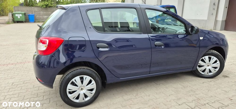 Dacia Sandero 1.2 16V 75 Laureate - 30