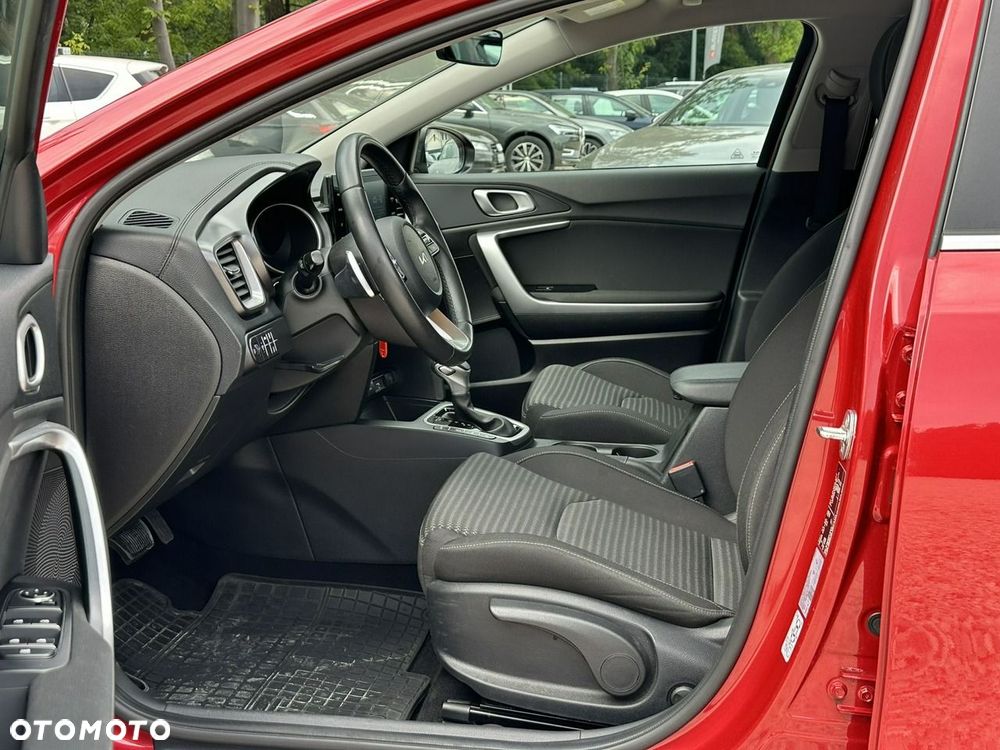 Kia Ceed 1.5 T-GDI M DCT - 12
