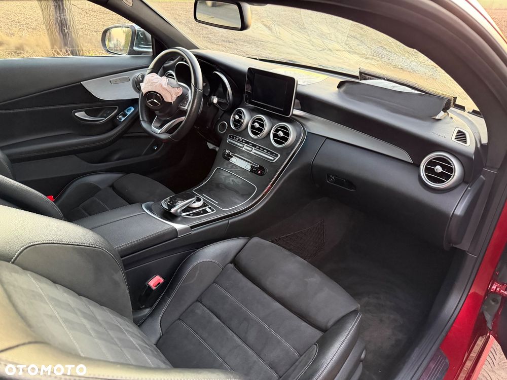 Mercedes-Benz Klasa C 180 BlueEFFICIENCY 7G-TRONIC Edition 1 - 16