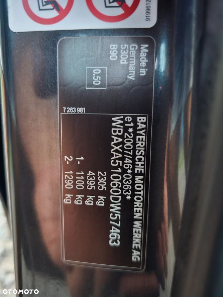 BMW Seria 5 530d Luxury Line - 36
