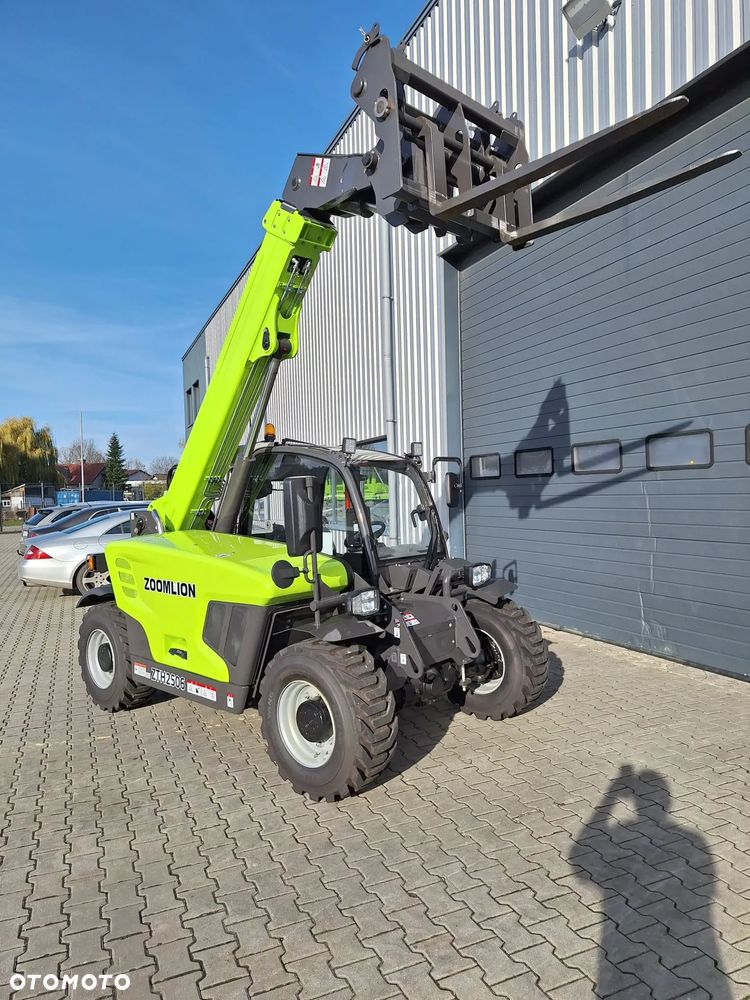Zoomlion ZTH2506 - 4