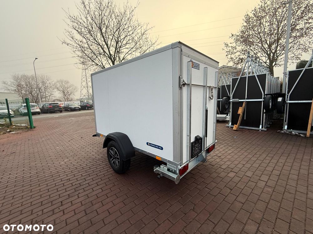 Saris Przyczepa kontener Saris VAN BODY 256x134x150 1300kg 1 oś furgon rampa - 4