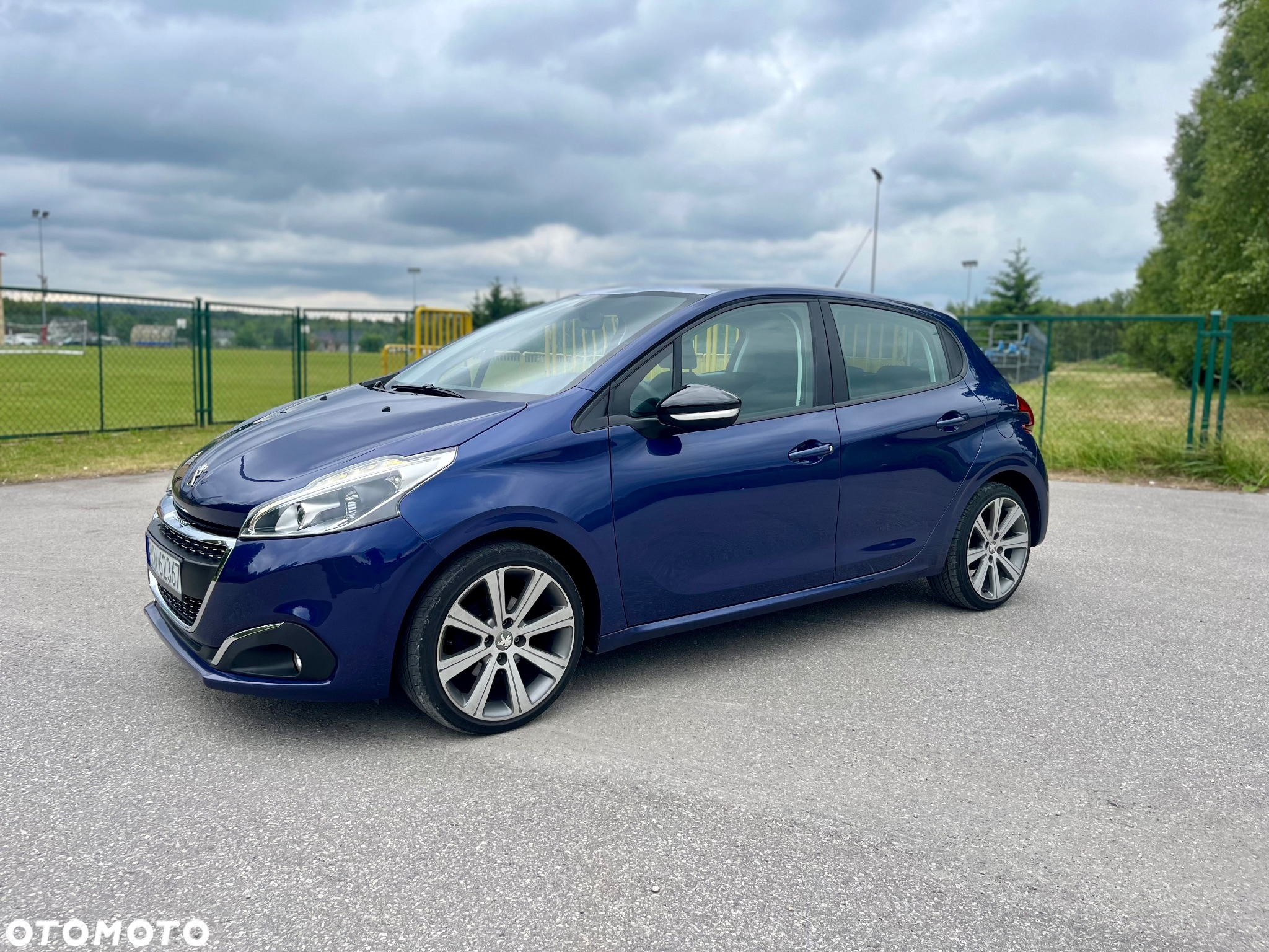 Peugeot 208 1.2 PureTech Allure - 3