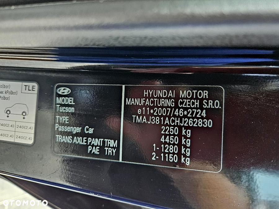 Hyundai Tucson 2.0 CRDI Premium 4WD - 32