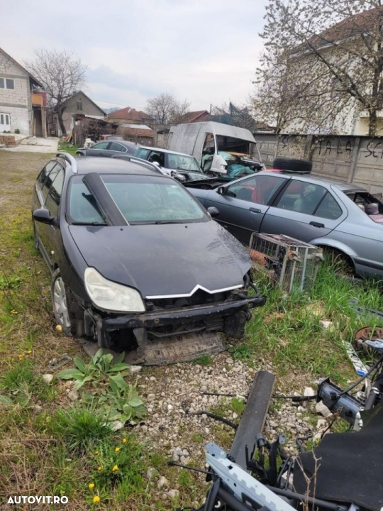 dezmembrez citroen c5 - 2