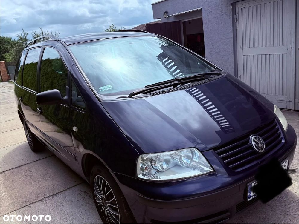 Volkswagen Sharan - 1