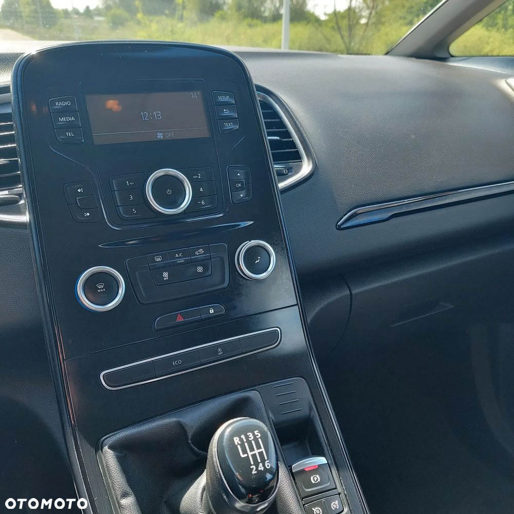 Renault Scenic - 9