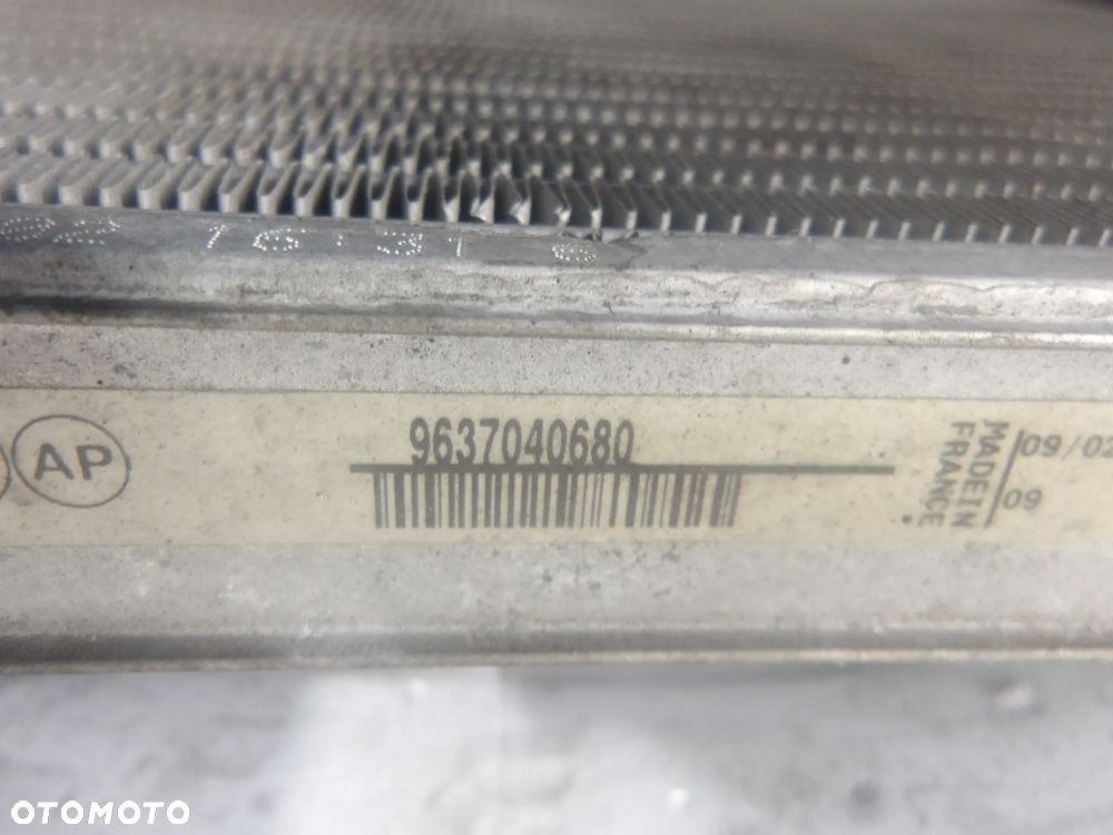 PEUGEOT 307 2.0B HB 5D CHŁODNICA WODY 9637040680 - 4