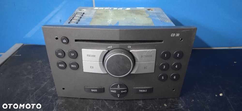 Radio Opel Zafira B - 3