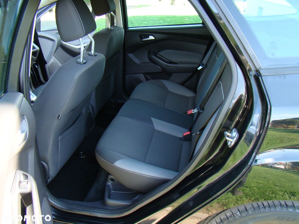 Ford Focus - 22