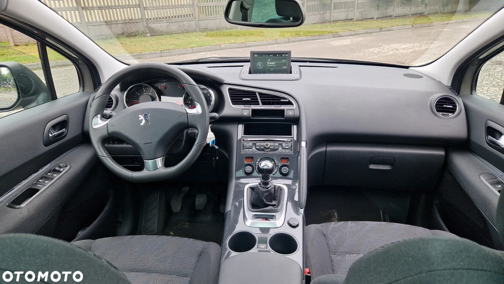 Peugeot 3008 1.6 Premium+ - 11
