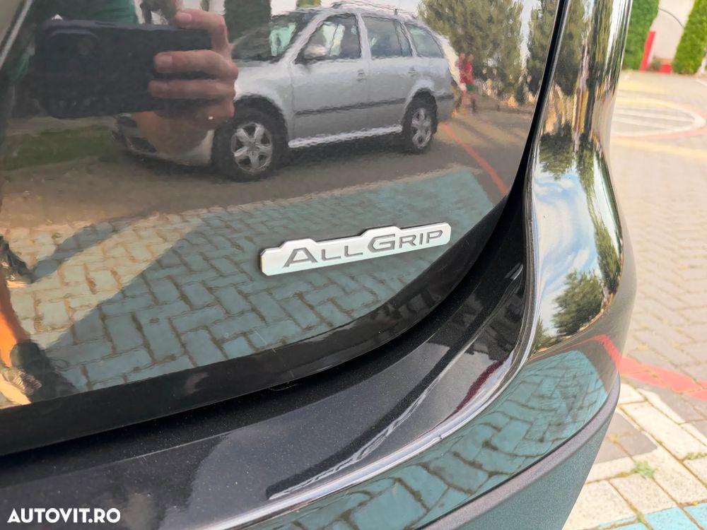 Suzuki S-Cross 1.6 DDIS Allgrip Comfort - 13