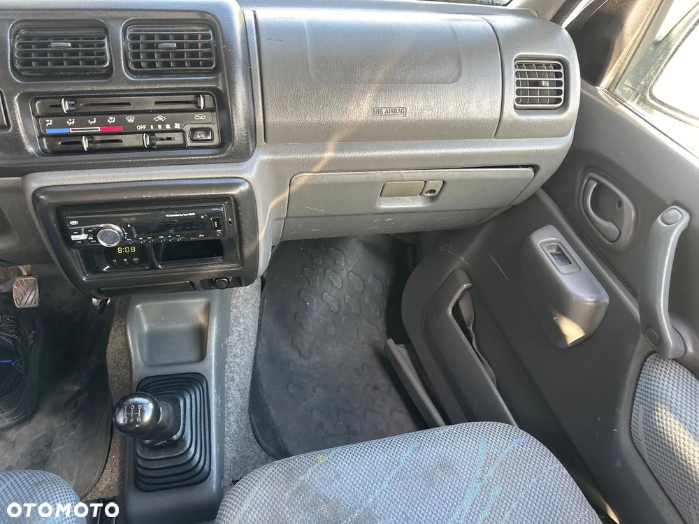 Suzuki Jimny 1.3 - 20