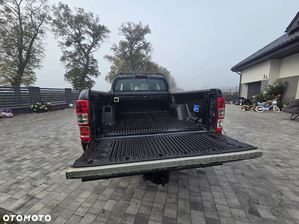Ford Ranger XLT - 16