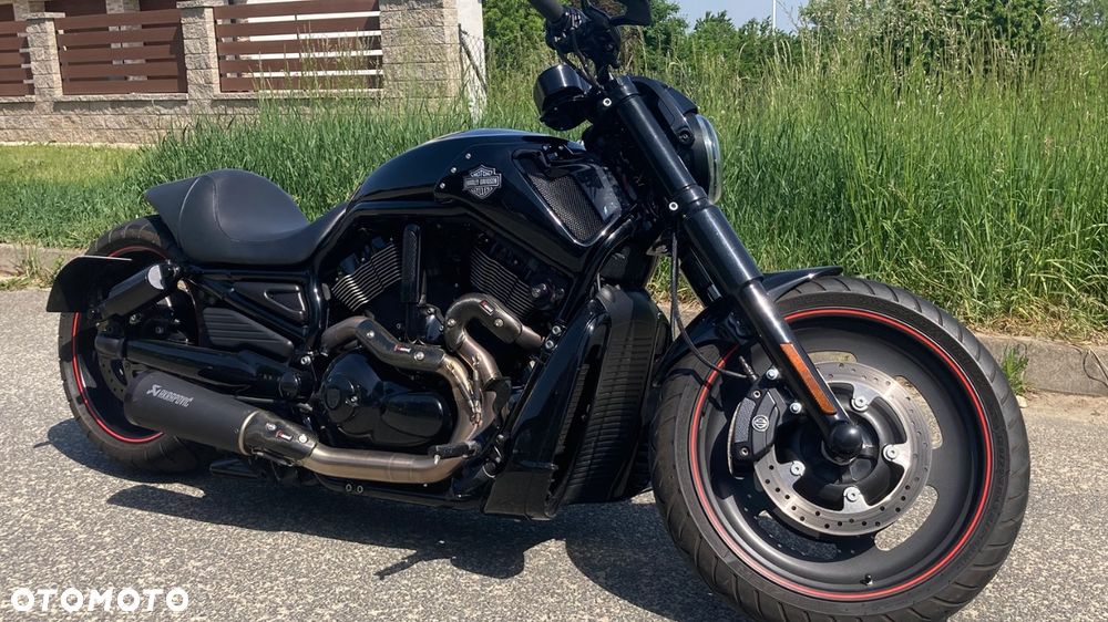Harley-Davidson V-Rod Night Rod - 2