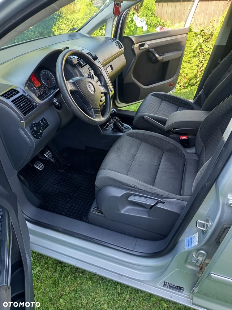 Volkswagen Touran 1.9 TDI Trendline - 11