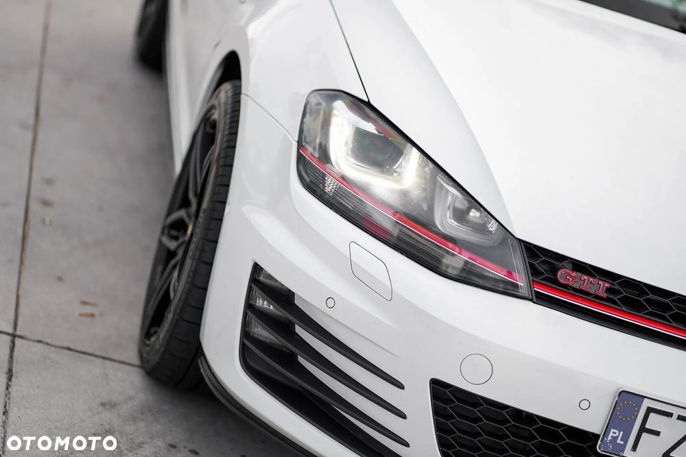 Volkswagen Golf 2.0 TSI BMT GTI Performance - 6