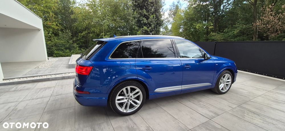 Audi Q7 - 9