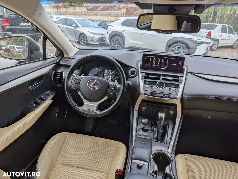 Lexus Seria NX 300h FWD Executive Plus - 22