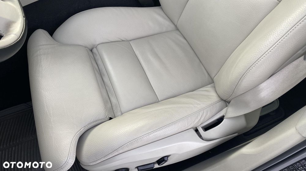 Volvo XC 60 D4 AWD Inscription - 18