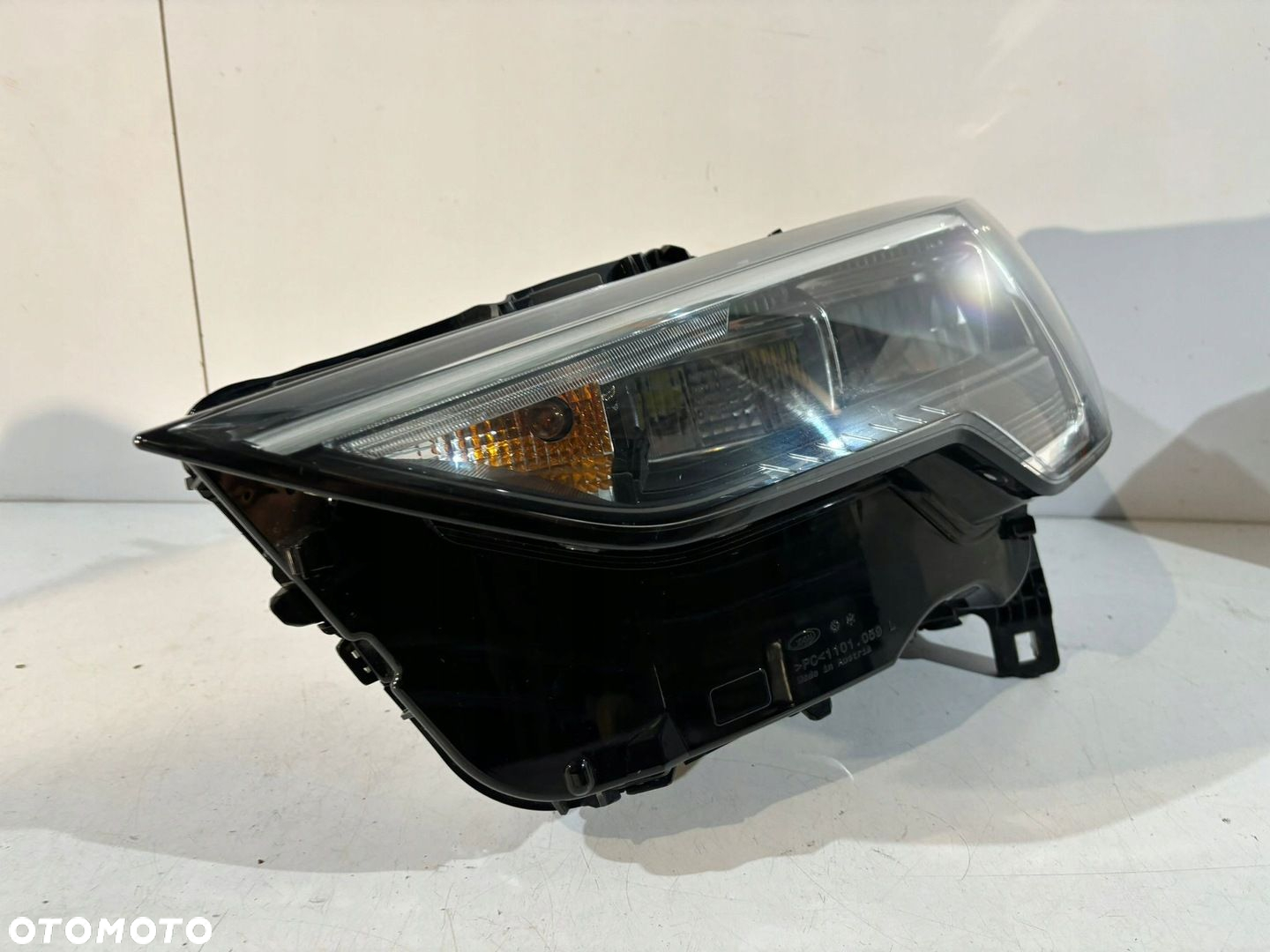 Audi Q3 83A Lampa przednia LED Lewa - 14646 - 3