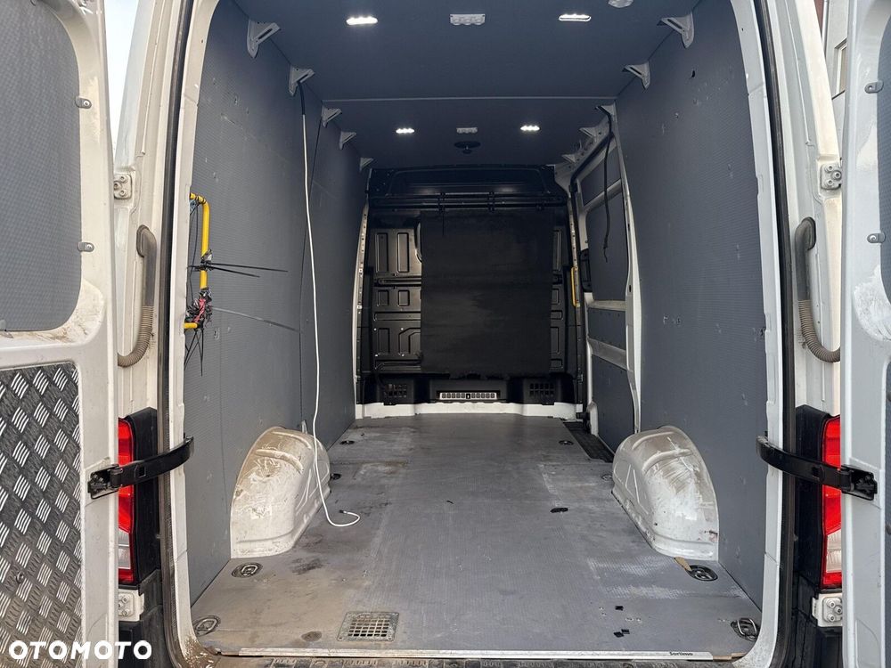 Volkswagen Crafter - 7