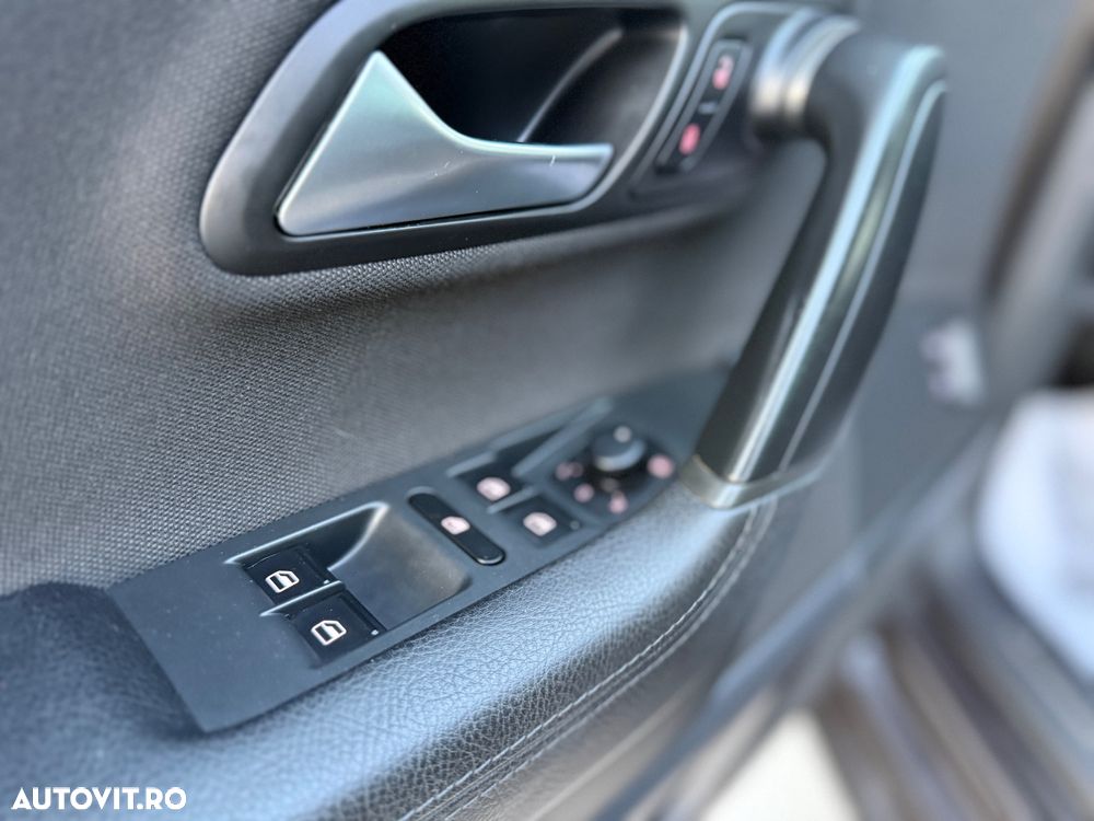 Volkswagen Passat CC 2.0 TDI BlueMotion Technology Exclusive - 16