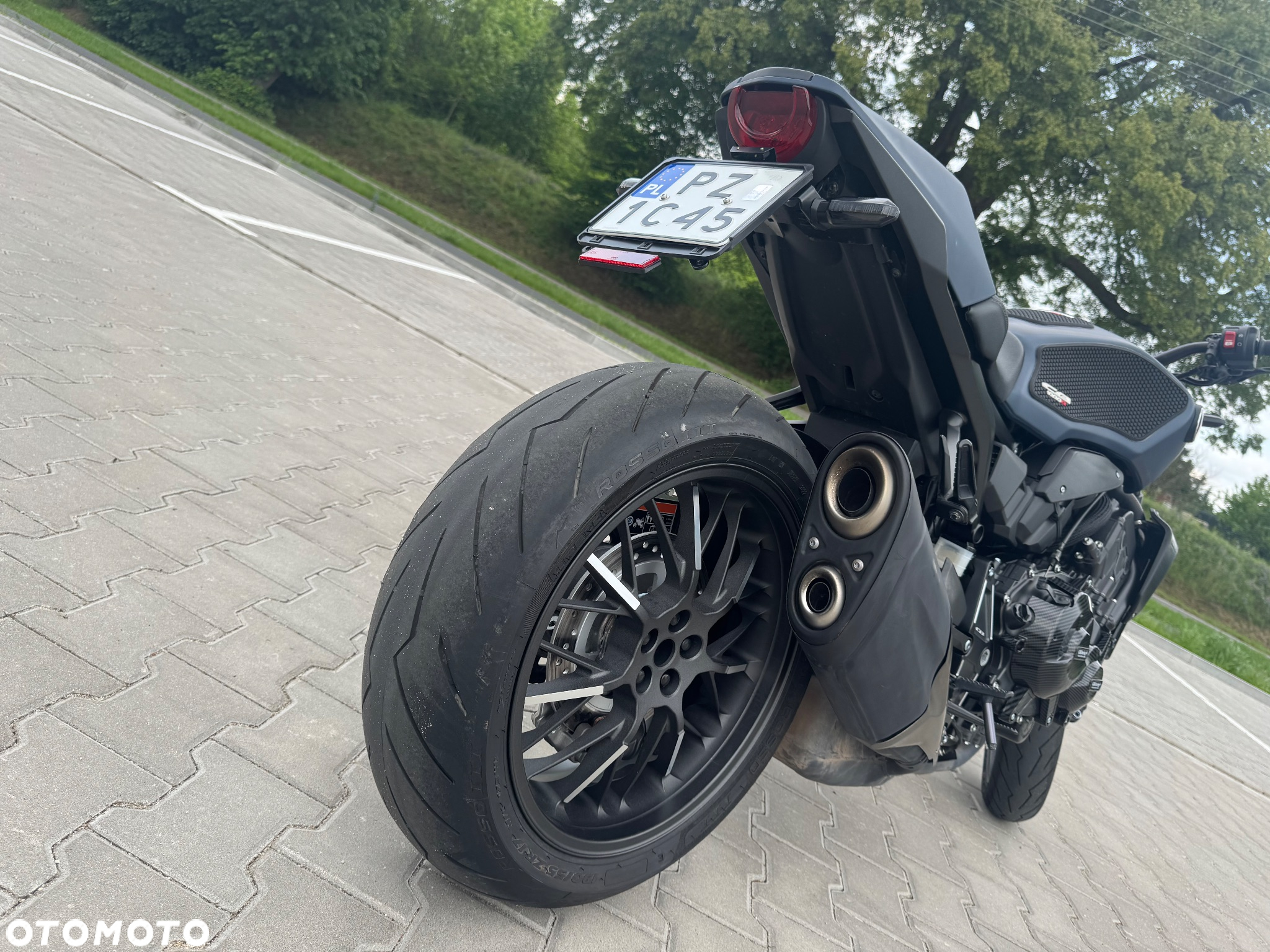 Honda CB - 17