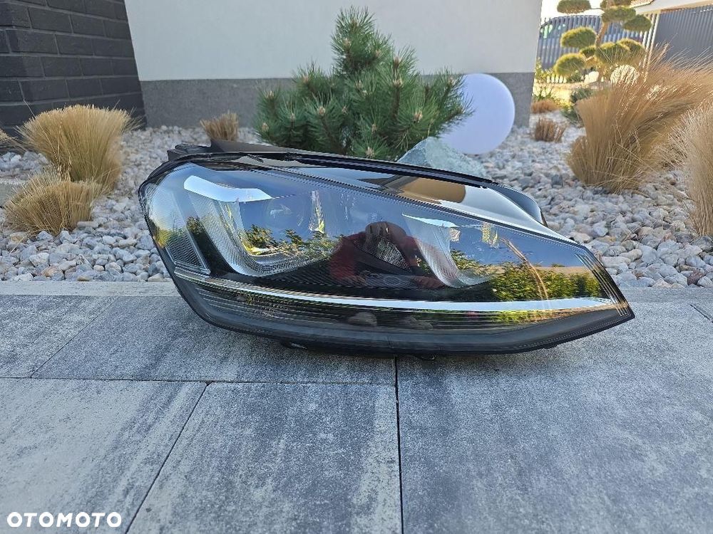 VW GOLF 7 VII 5G1 Lampa prawa przód Bi-Xenon Dynamic Led 5G1941752 Skrętna - 1