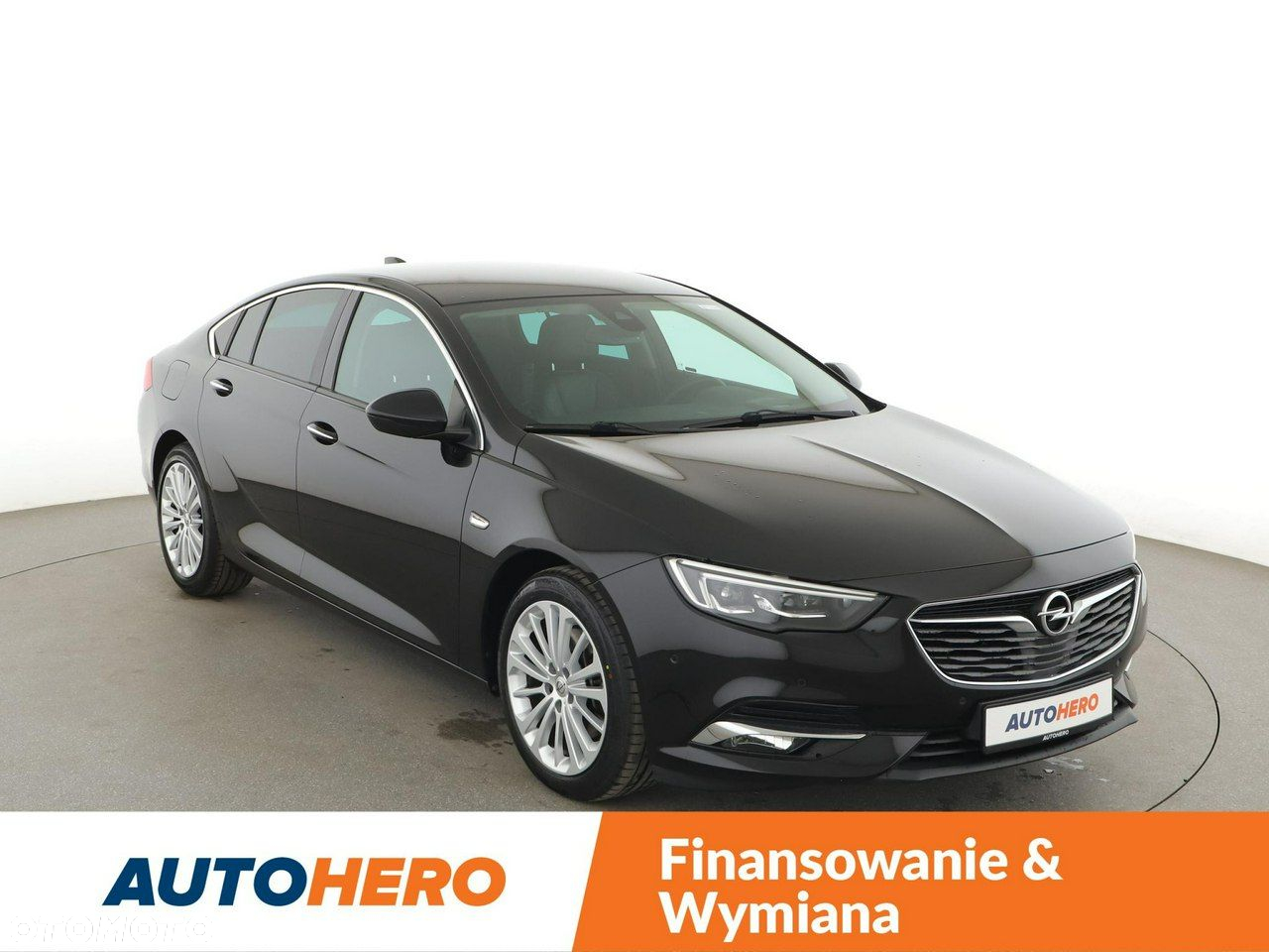 Opel Insignia - 10