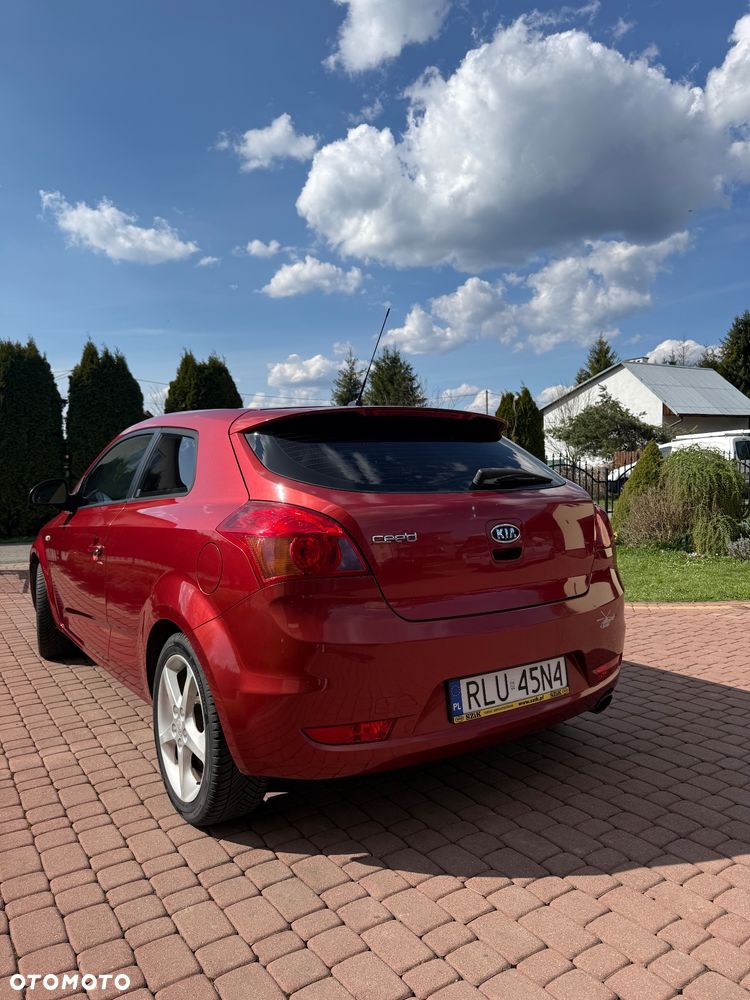 Kia Ceed 1.6 Optimum + - 2