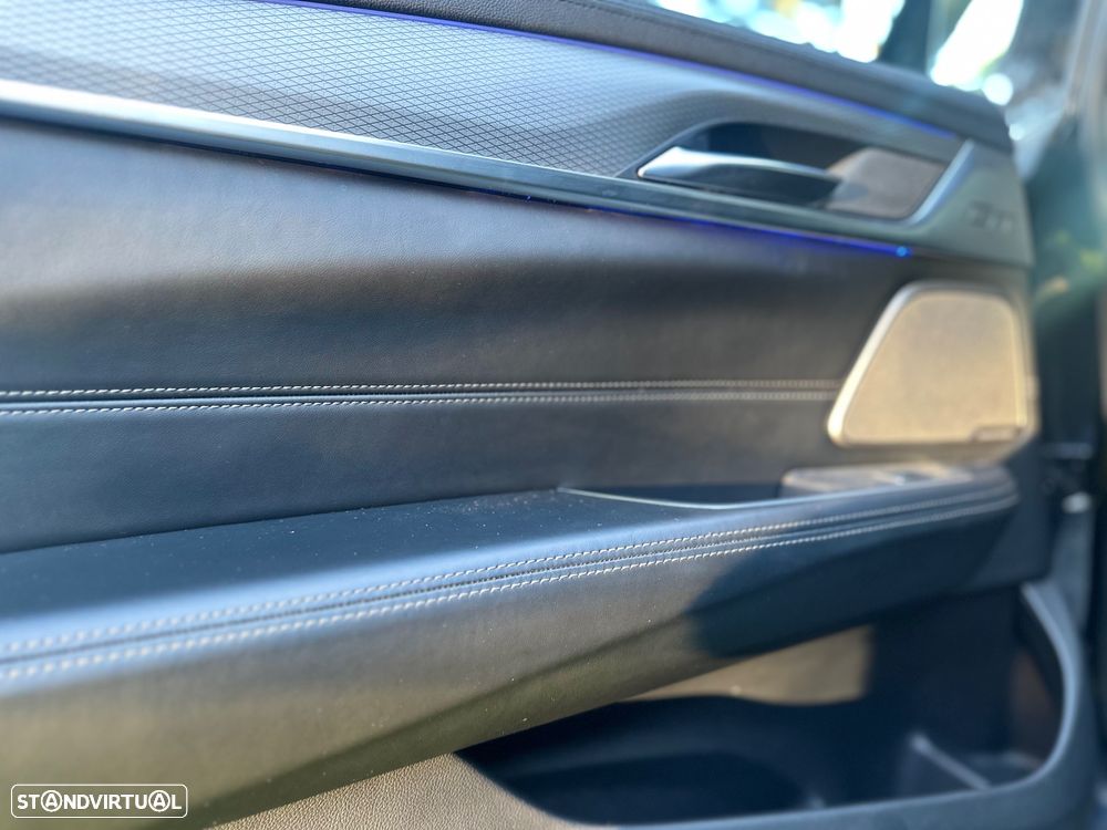 BMW 630 Gran Turismo d Pack M - 8