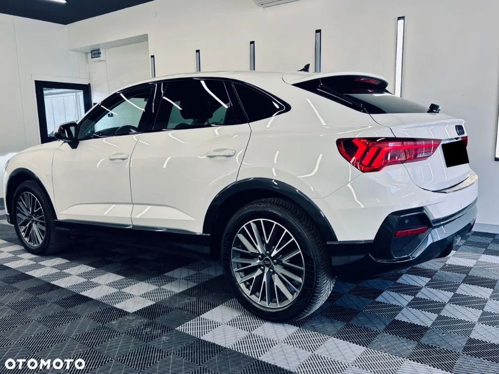 Audi Q3 Sportback - 3