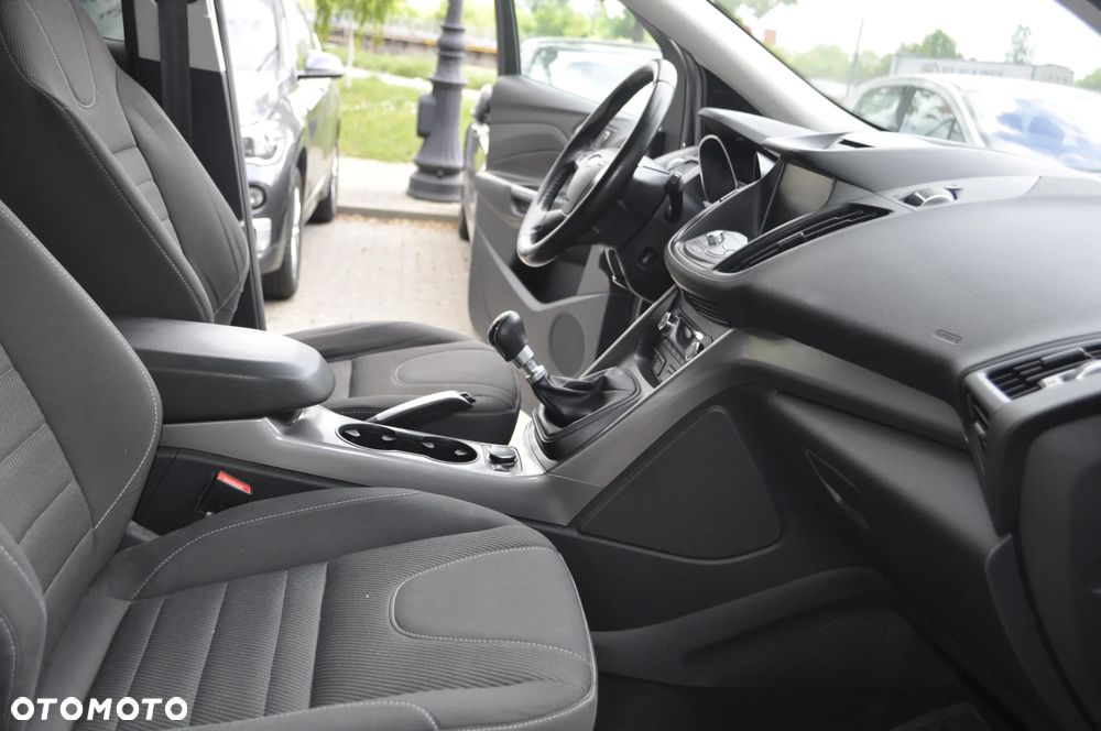 Ford Kuga 1.5 EcoBoost FWD Titanium ASS - 12