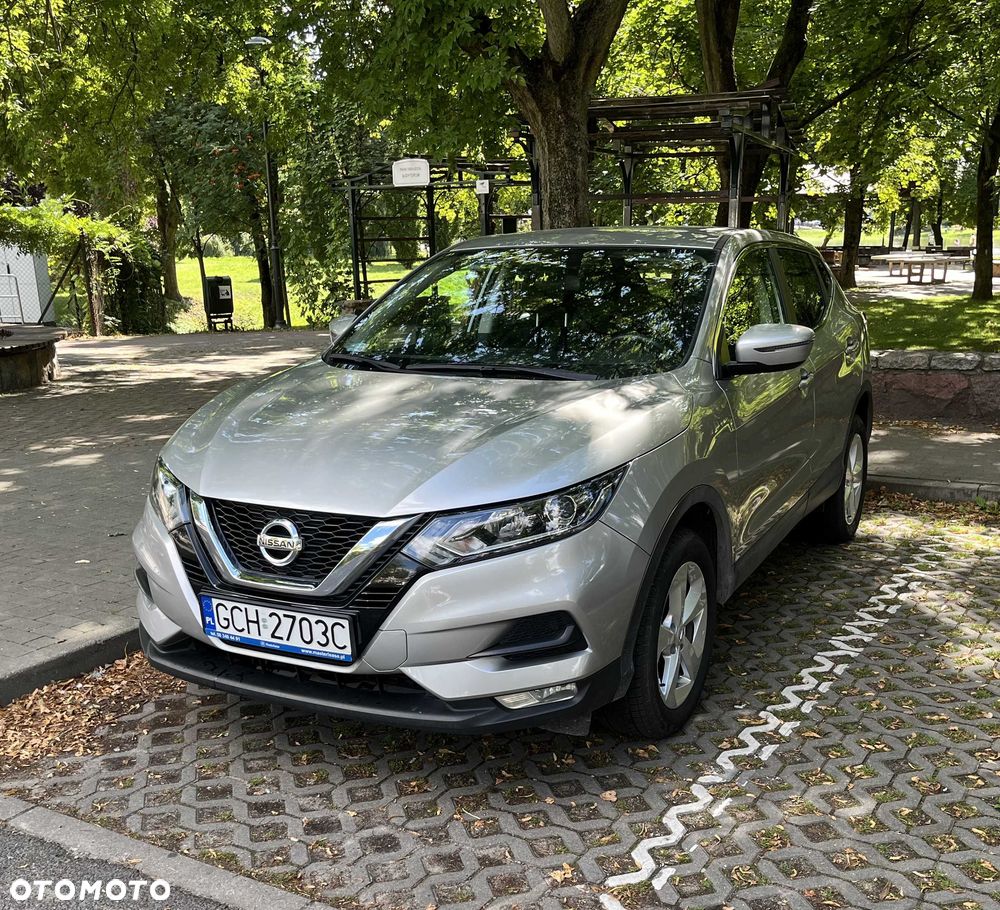 Nissan Qashqai - 1