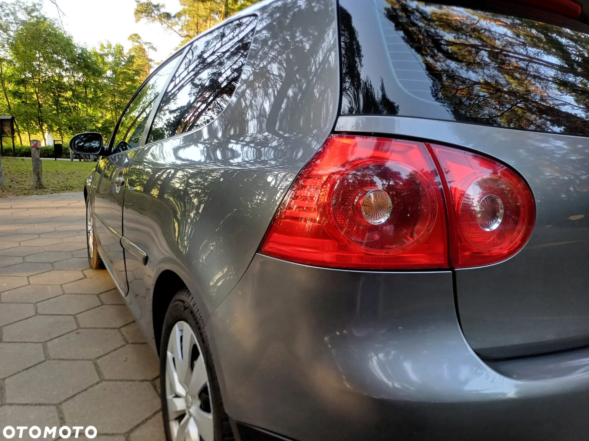 Volkswagen Golf 1.9 TDI Comfortline - 14