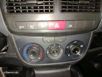 Fiat DOBLO 1.3 MJ EASY - 19