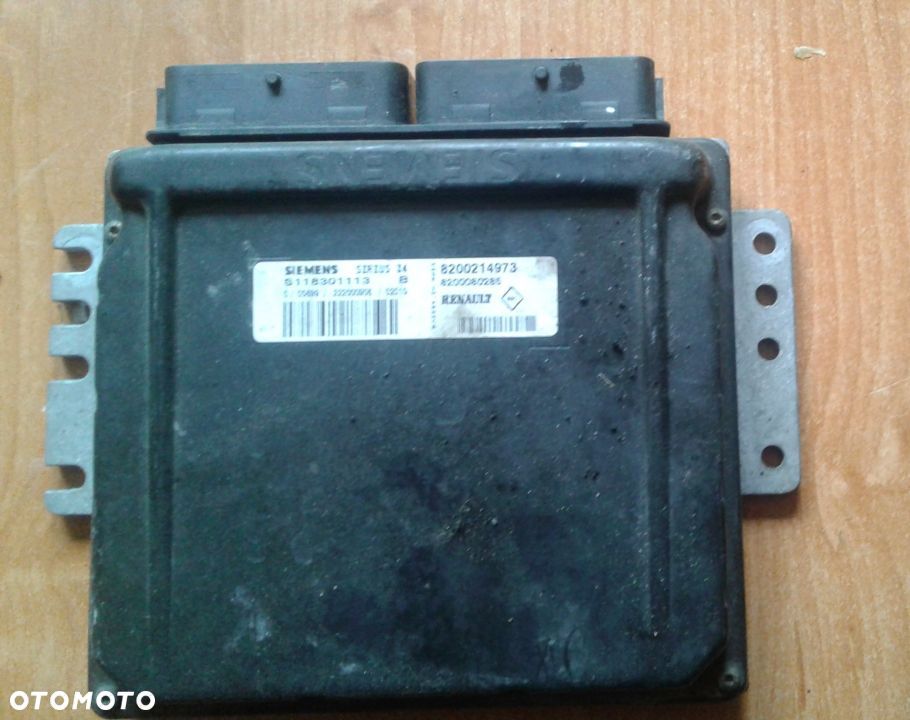 Komputer Renault Megan1 1.4 i 1.6 16v SIMENS SIRUS - 1