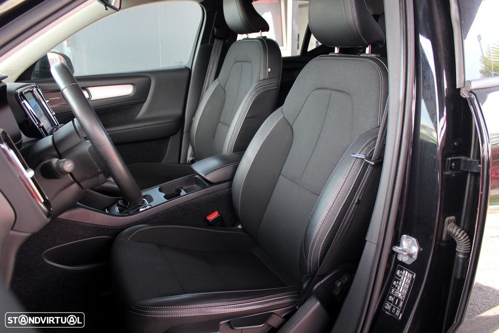 Volvo XC 40 2.0 D3 Momentum - 8