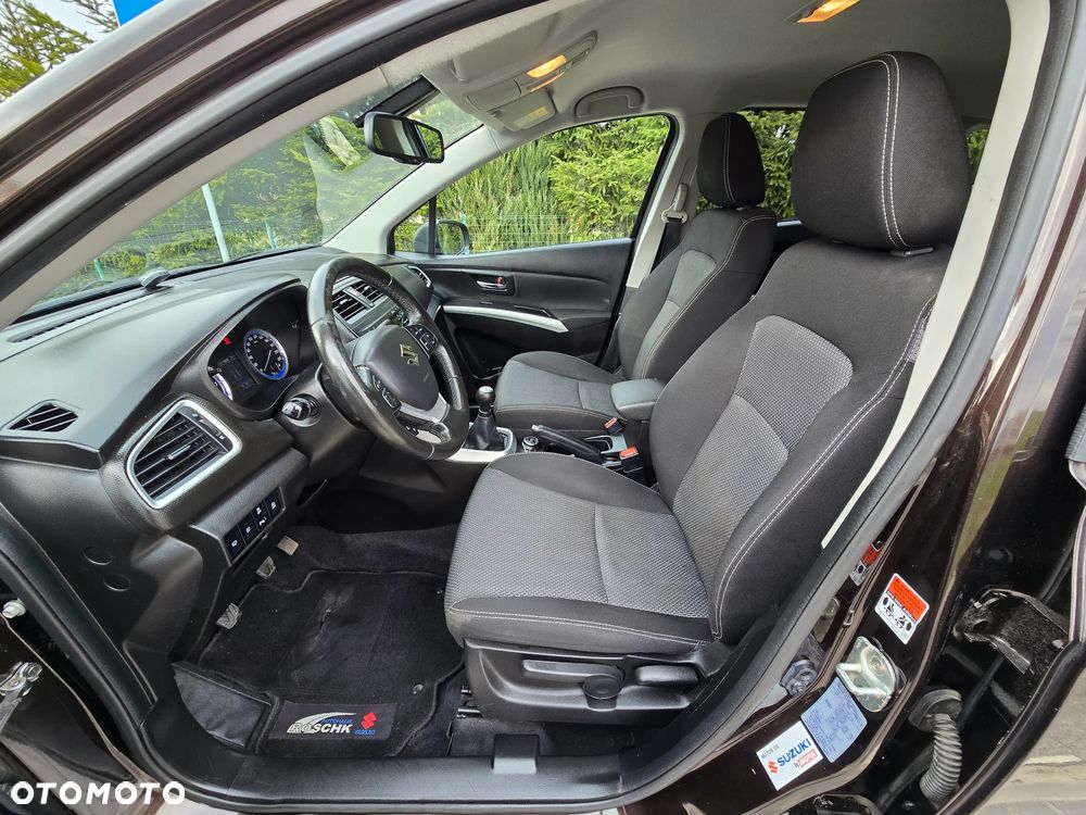 Suzuki SX4 S-Cross 1.6 VVT 4x4 limited - 9