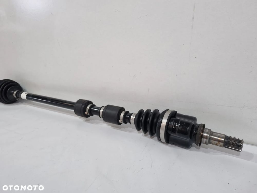 TOYOTA YARIS III PÓŁOŚ PRAWA PRZÓD 43410-0D650 - 3