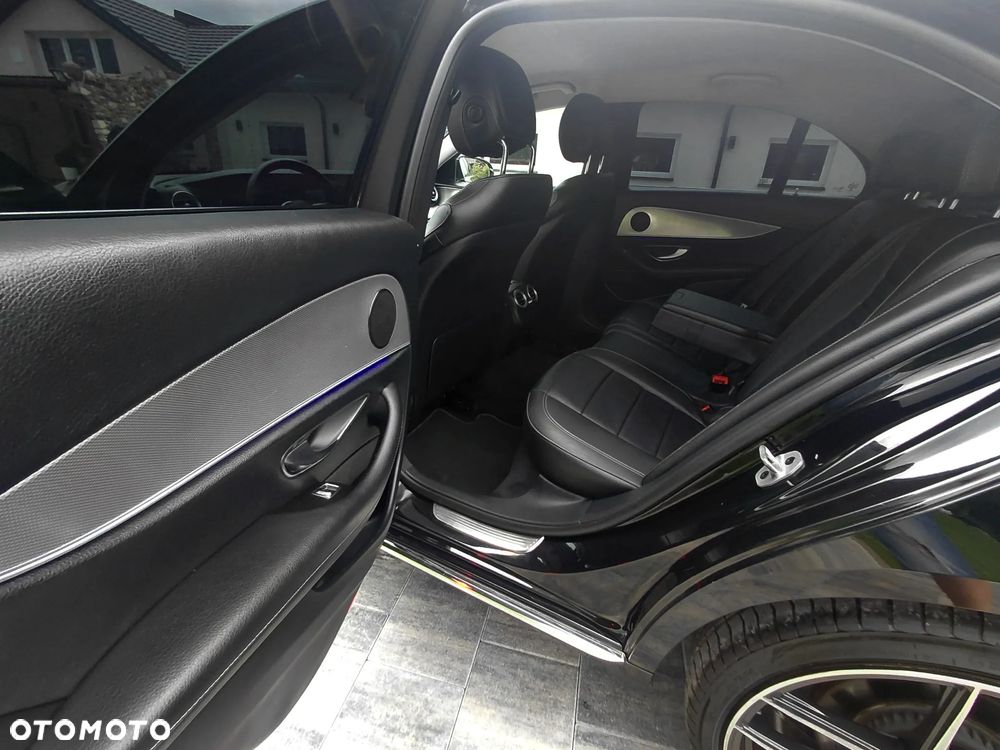 Mercedes-Benz Klasa E 200 d 9G-TRONIC Avantgarde - 33