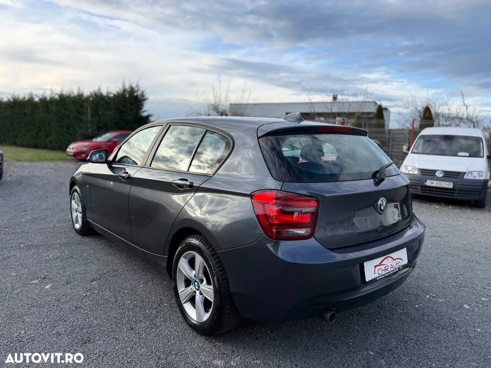 BMW Seria 1 118d Sport Line - 3