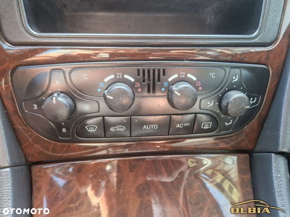 Mercedes-Benz Klasa C - 31