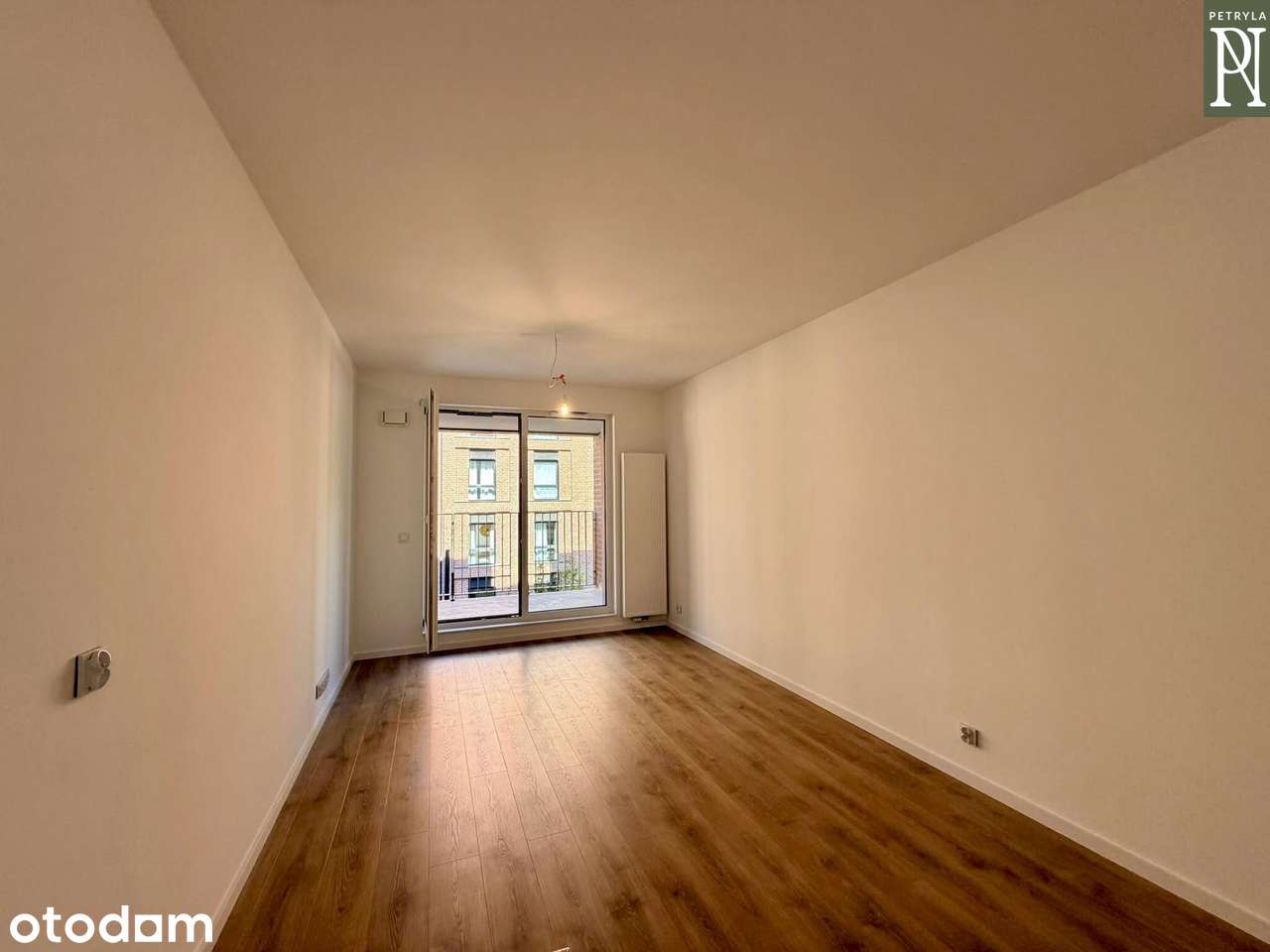 Kawalerka 28,80 m², Wita Stwosza , Balkon, Winda