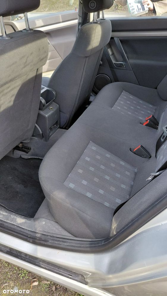 Opel Vectra 1.9 CDTI Essentia - 18