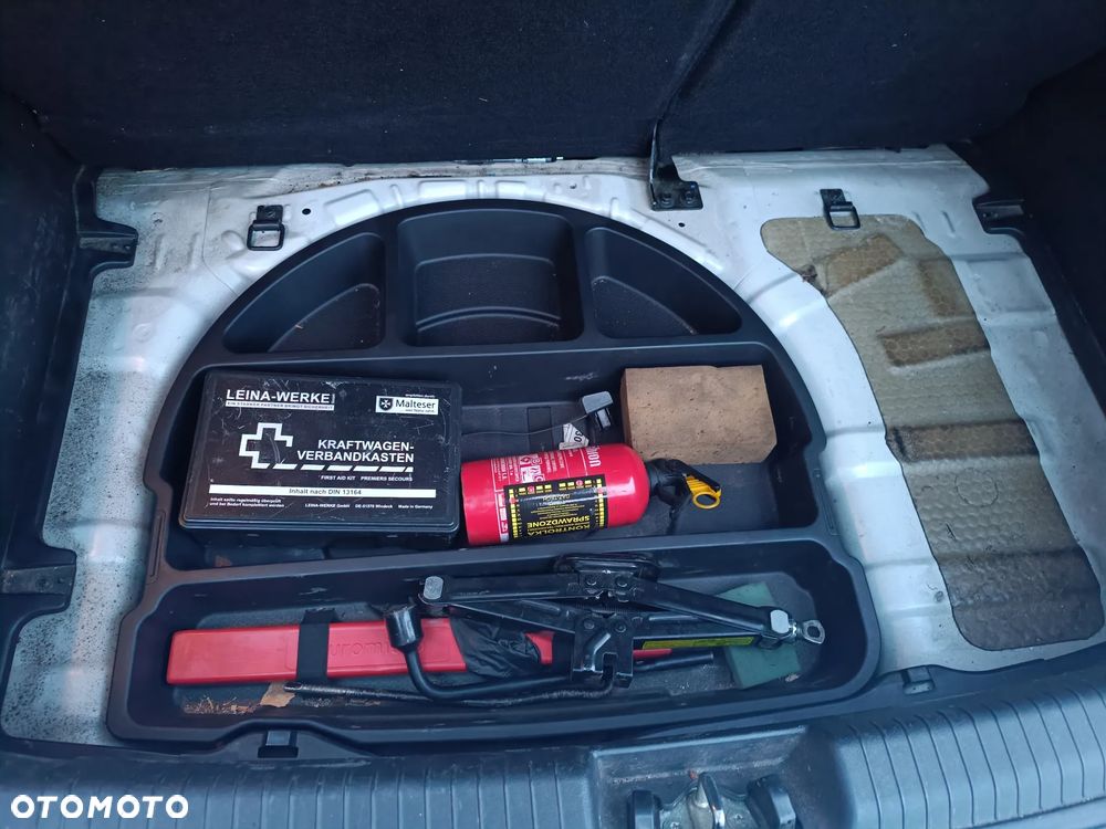 Hyundai i20 1.1 CRDi Style - 13