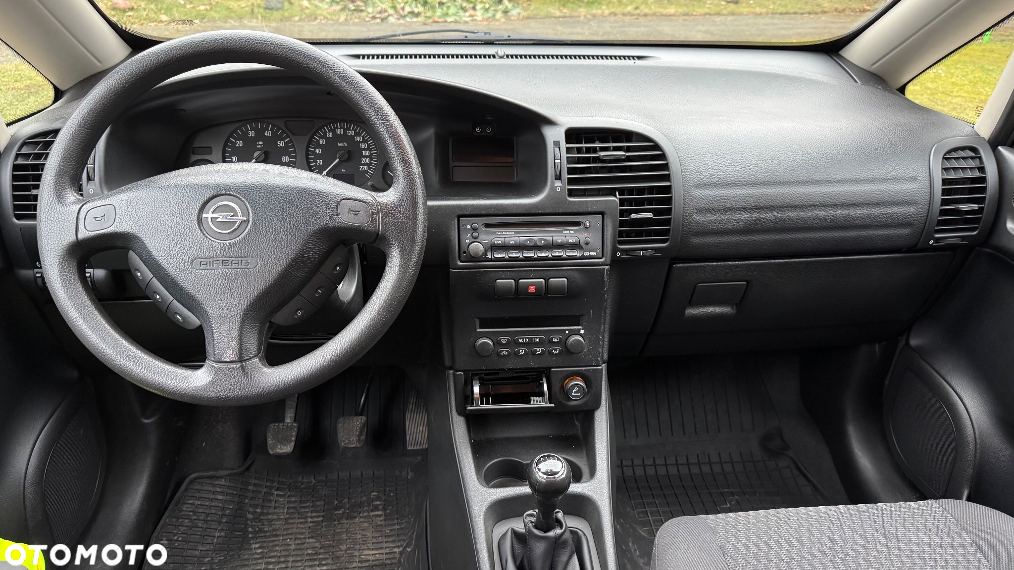 Opel Zafira 1.6 16V Comfort - 10